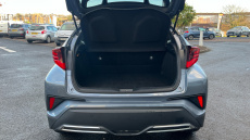 Toyota C-HR 2.0 Hybrid Dynamic 5dr CVT Hybrid Hatchback